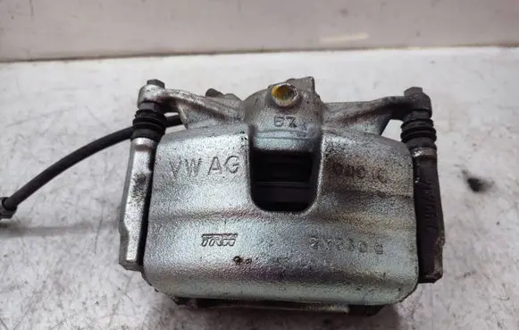 Seat Leon IV Front brake caliper 