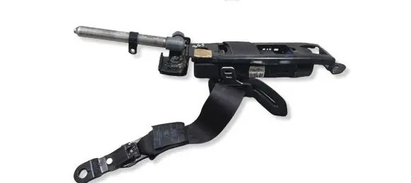 Volvo V50 Rear seatbelt 