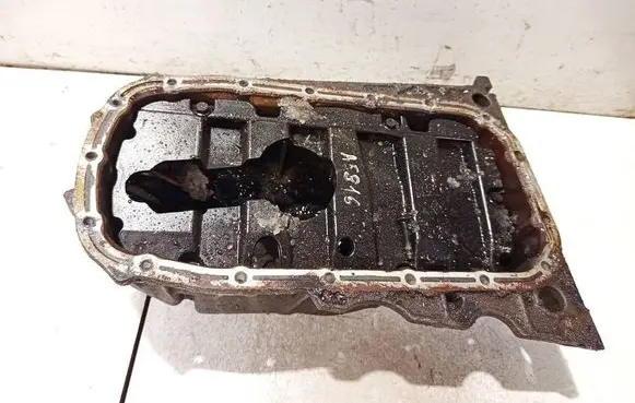 Renault Clio II Oil sump 8200100127
