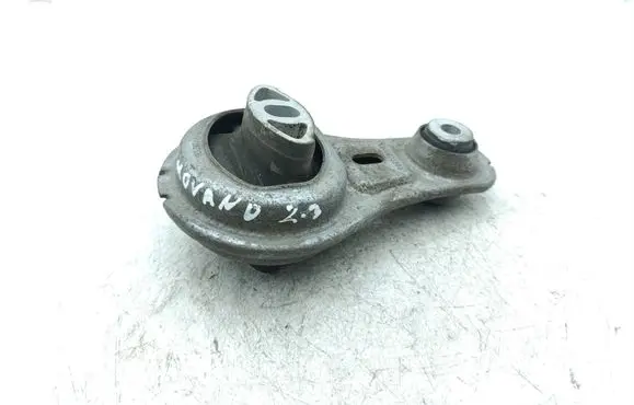 Opel Movano B Engine mount bracket 8200675206