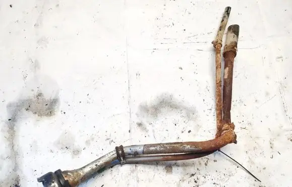 Fuel tank filler neck pipe