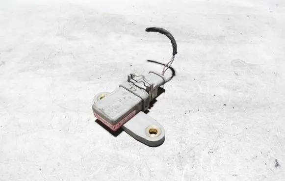 Mercedes-Benz A W168 ESP acceleration yaw rate sensor 0125420417 0265005113