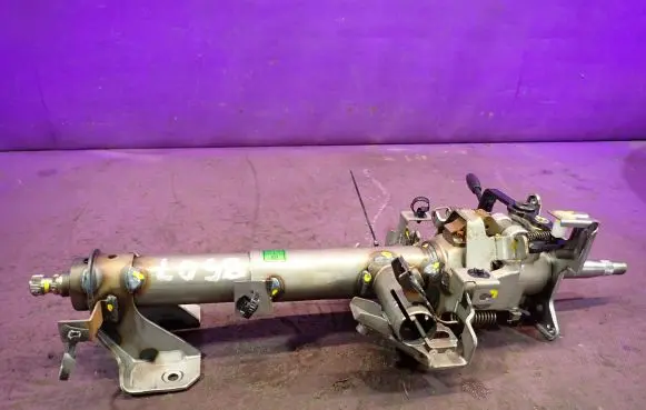 KIA Sorento Steering wheel axle Y013E000