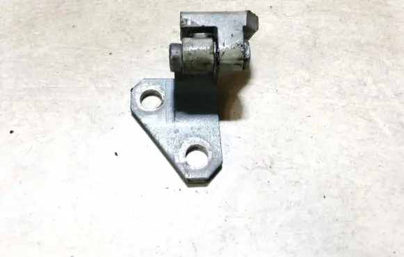 Volkswagen Jetta V Front door upper hinge 1k0631412
