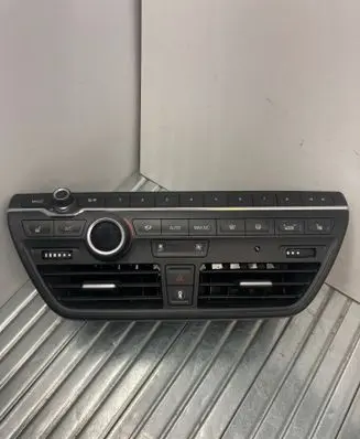 BMW i3 Climate control unit 9335256 3709028788 5HB01123003