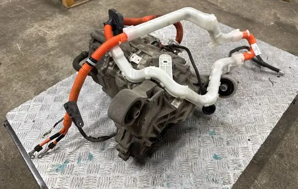 Nissan X-Trail T33 Electric car motor BCA23K07813 6RU2A 3Z01390