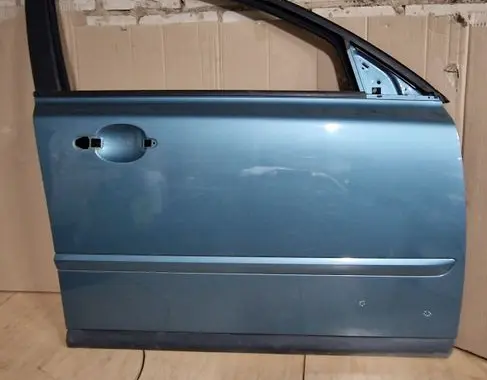 Volvo S40 Front door