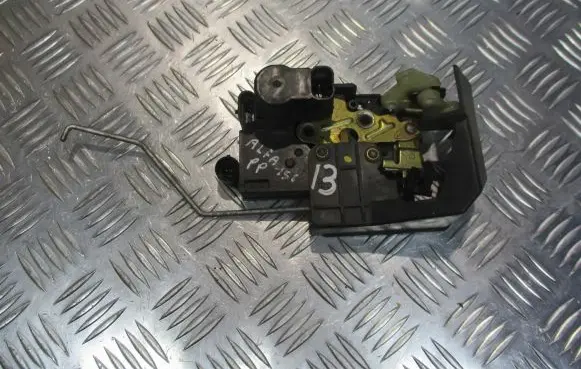 Alfa Romeo 156 Front door lock