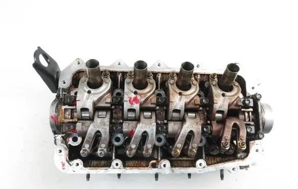 Renault Clio II Engine head 8200042722