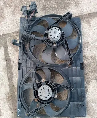 Audi A3 S3 8L Radiator cooling fan shroud 1J0121205B
