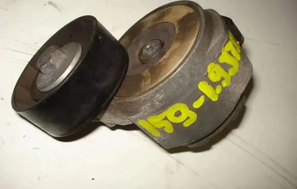 Alfa Romeo 159 Alternator belt tensioner 