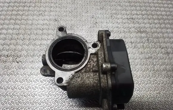 Volkswagen Caddy Throttle valve 03L128063Q