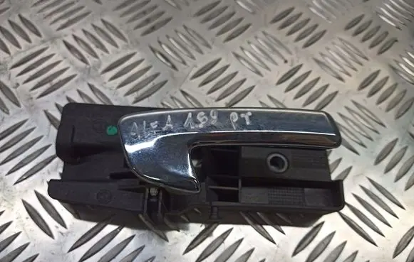 Alfa Romeo 159 Rear door interior handle trim 156043462