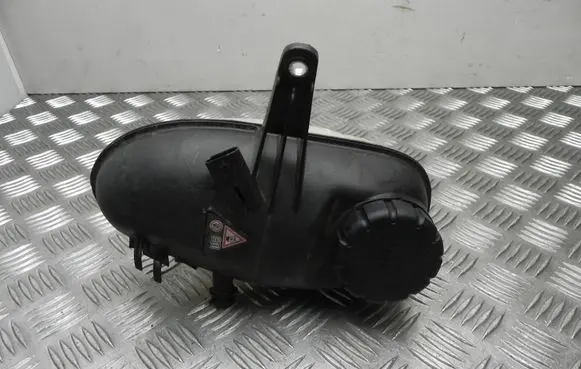 Mercedes-Benz S W222 Coolant expansion tank/reservoir A2225000949 T7784