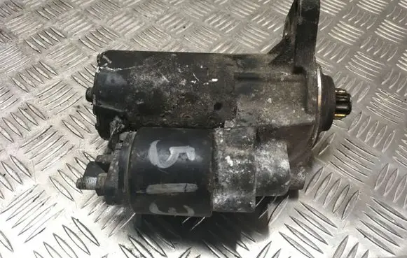 Volkswagen Golf IV Starter motor 026309