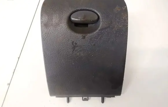 Citroen C5 Glove box