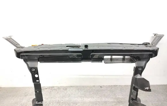 Skoda Yeti (5L) Radiator support slam panel 5L0806148