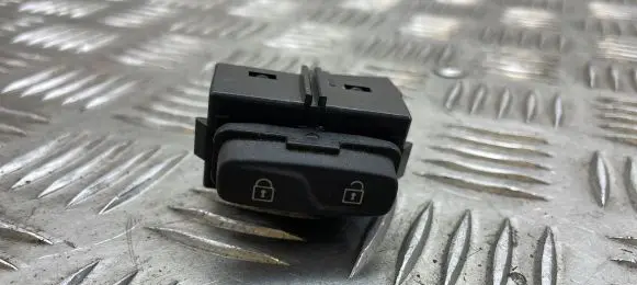 Volvo XC60 Central locking switch button 31318988
