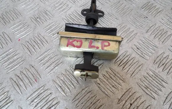Jeep Cherokee III KJ Front door check strap stopper 