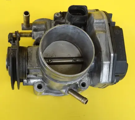 Peugeot 5008 Throttle body valve 28275019 28098656 9673534480