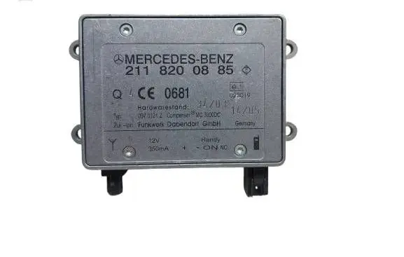 Mercedes-Benz E W211 Aerial antenna amplifier 2118200885