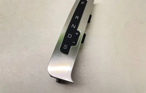 Audi A6 S6 C6 4F Gear shift selector indicator 4F1713463D