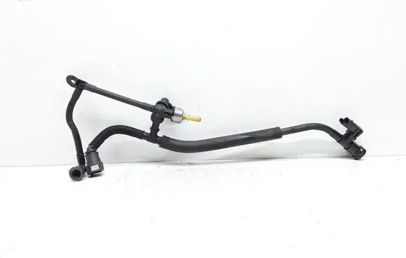 Volvo V60 Fuel line/pipe/hose 