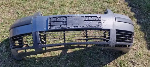 Volkswagen PASSAT B5.5 Front bumper 3B0807221E