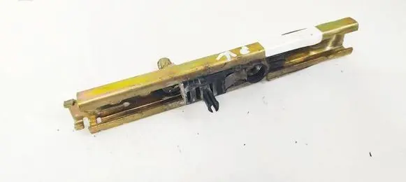 Renault Espace III Seat belt adjustment rail 7700786024