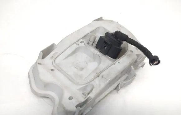 Audi A6 S6 C6 4F Tail light bulb cover holder Zb436071l Zb436073l 436261