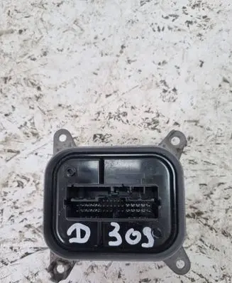 Tesla Model 3 LED ballast control module P1532925-11F