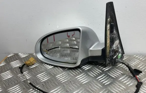 Audi A2 Front door electric wing mirror E9011027