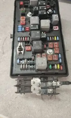 Opel Insignia A Fuse box set 13255300