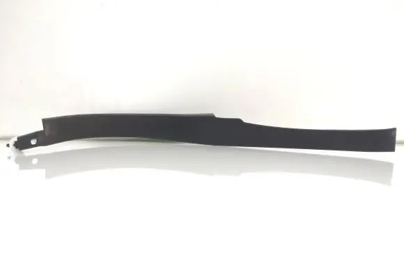 Volvo XC70 Front sill trim cover