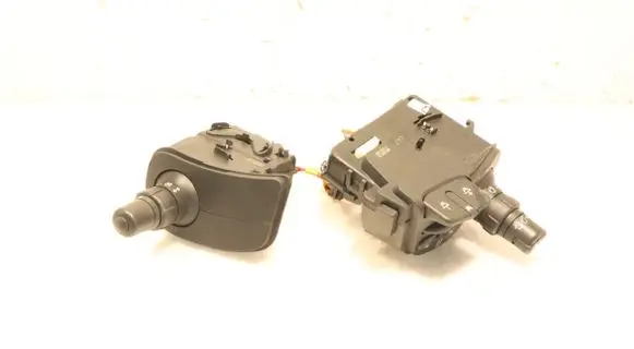 Renault Clio III Light switch