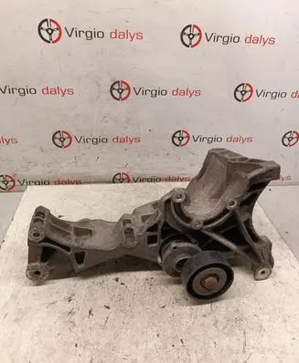 Audi A4 S4 B6 8E 8H Engine mounting bracket 03g90314