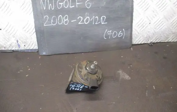 Volkswagen Golf VI Horn signal