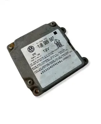Volkswagen PASSAT B5.5 Airbag control unit/module 1J0909607 24980310 5WK4199