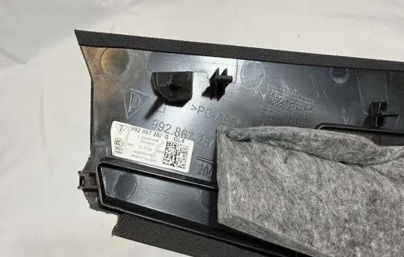 Porsche 911 992 (C) pillar trim 992867287G 992867287