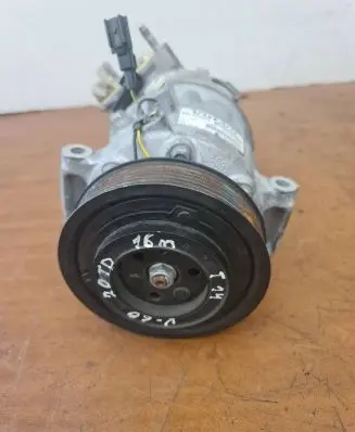 Volvo S60 Air conditioning (A/C) compressor (pump) 3581511504 P31469968