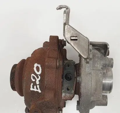 Citroen C5 Turbo 9U3Q-6K682-FB