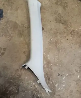 Mitsubishi Outlander (A) pillar trim 7210A037