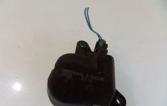 Chrysler Town & Country IV Air flap motor/actuator 0488546AA