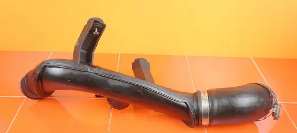 Skoda Octavia Mk1 (1U) Intercooler hose/pipe 1K0145770AH 19MB11