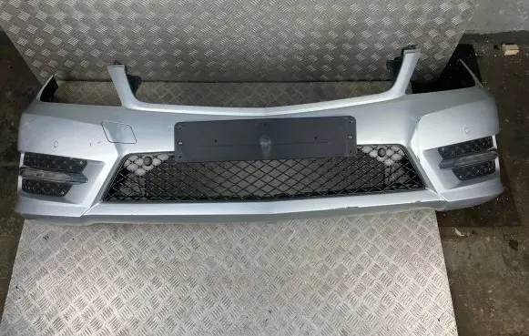 Mercedes-Benz C W204 Front bumper