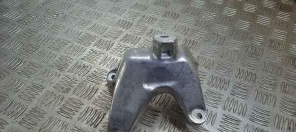 Porsche Macan (95B) Engine mounting bracket 95B199307A