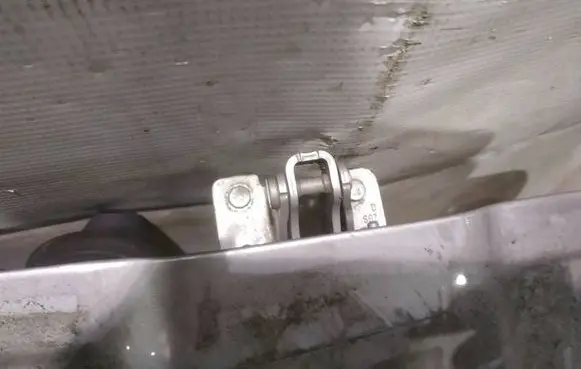 Mercedes-Benz A W176 Tailgate/trunk/boot hinge 