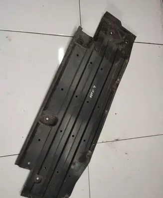 Engine splash shield/under tray