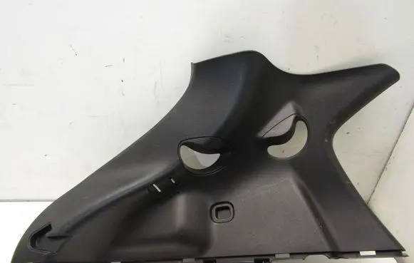 Mitsubishi Eclipse Cross (C) pillar trim 7230A963