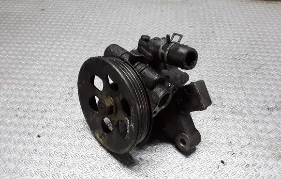 Honda Civic Power steering pump